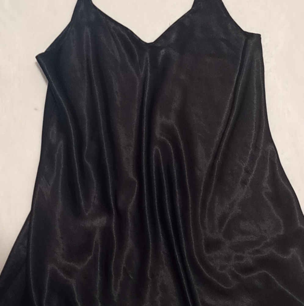 Vintage Oscar De La Renta Pink Label Nightgown